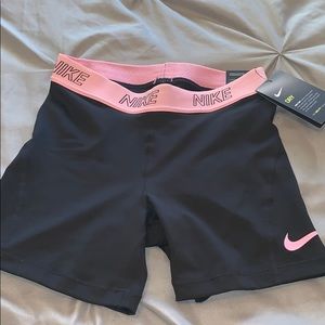 Nike Victory Tight Fit Shorts | Small